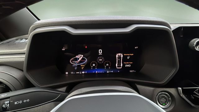 Used 2026 Chevrolet Colorado Trail Boss AWD/4WD image 15