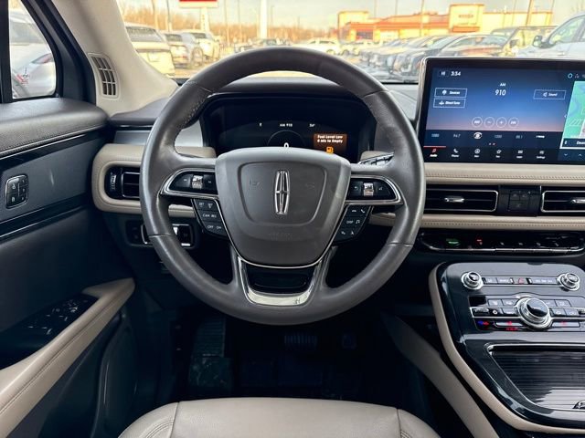 Certified 2023 Lincoln Nautilus AWD w/ Premium Package image 16