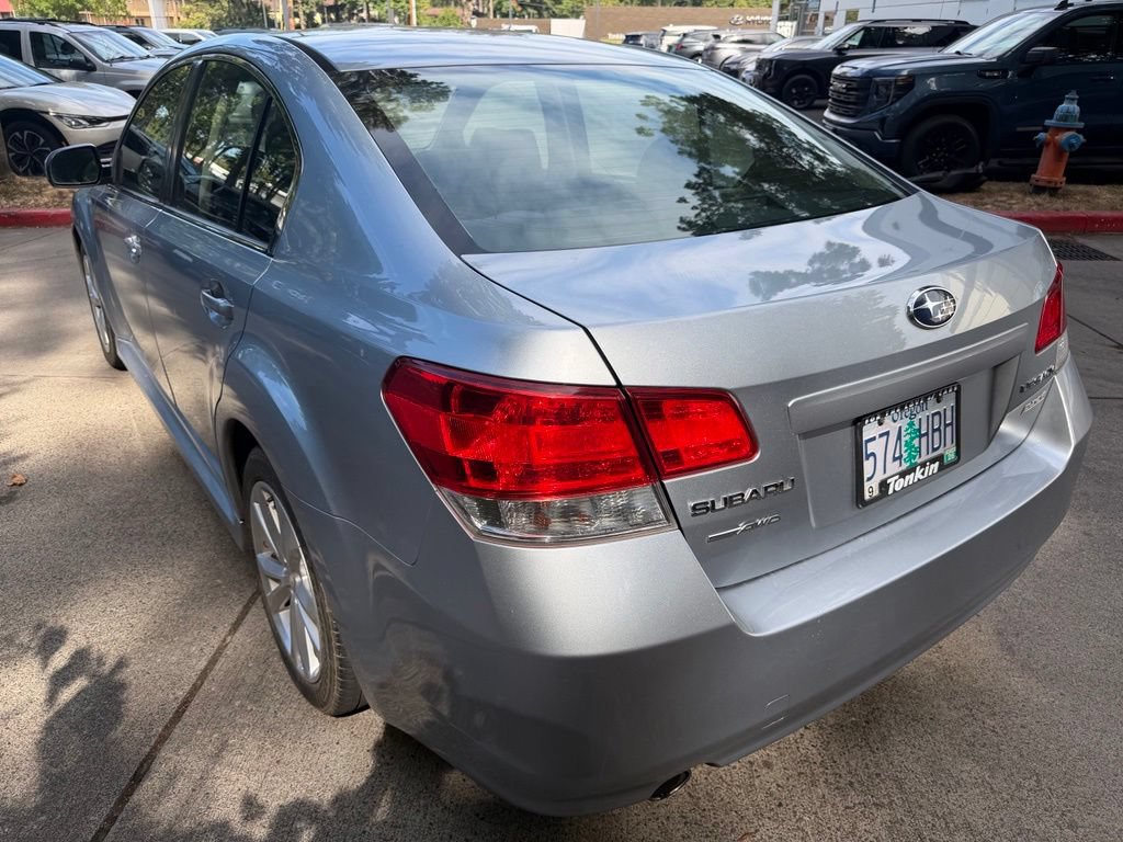Used 2013 Subaru Legacy 2.5i Premium AWD/4WD image 6