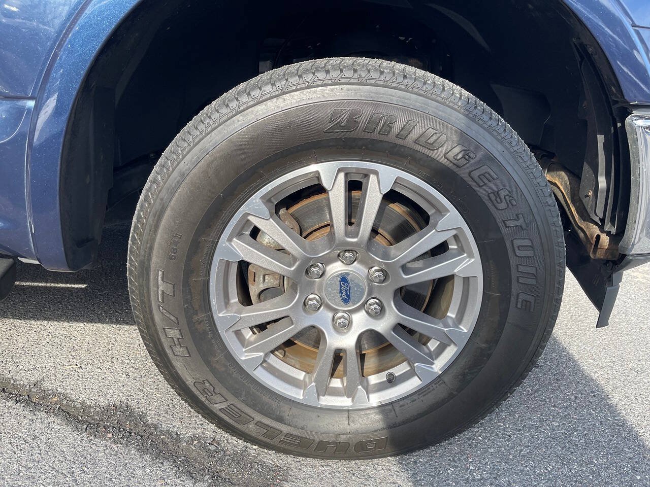 Used 2019 Ford F150 Lariat AWD/4WD image 10