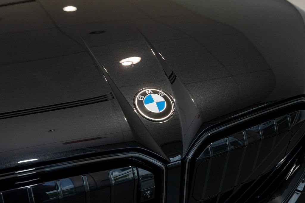 New 2026 BMW X3 xDrive30i w/ M Sport Package AWD/4WD image 17