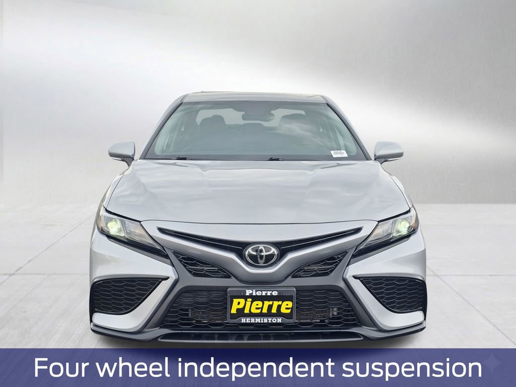 Used 2024 Toyota Camry SE FWD image 7