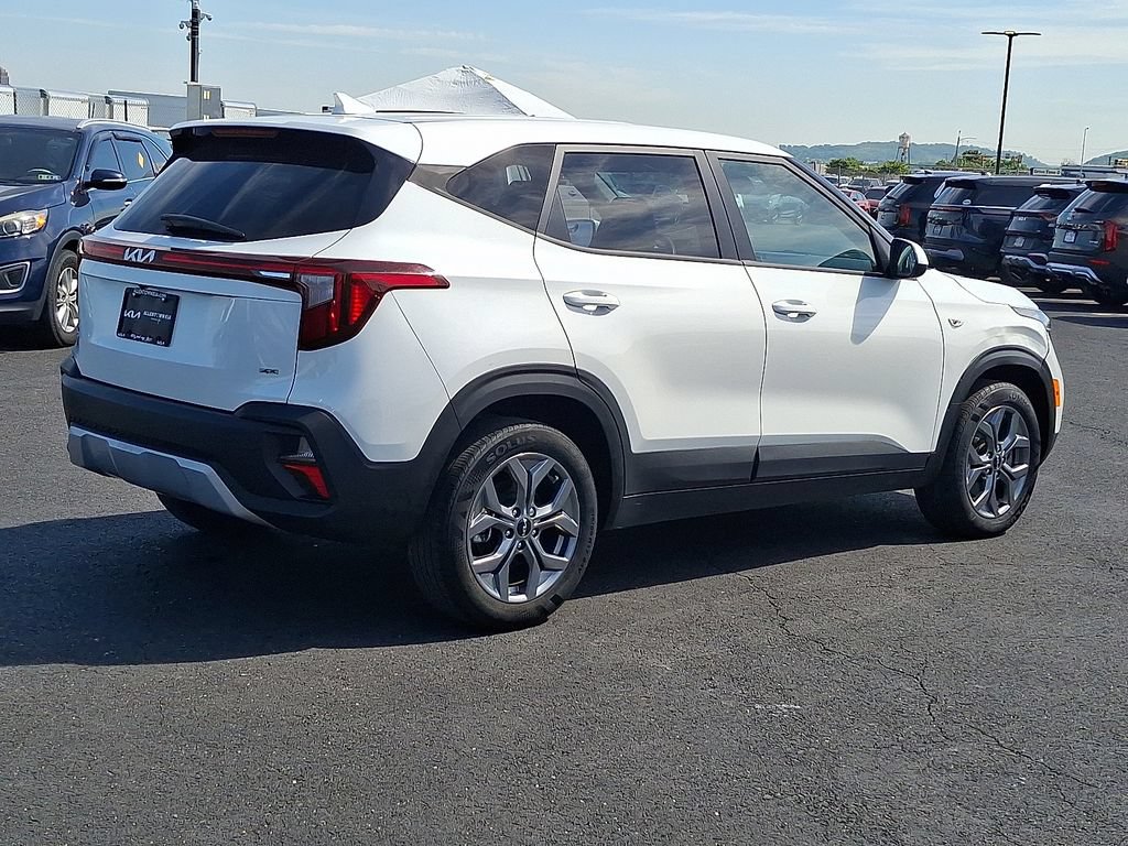 Certified 2024 Kia Seltos LX AWD/4WD image 6