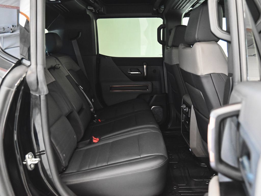Used 2024 GMC Hummer EV 2X AWD/4WD image 33