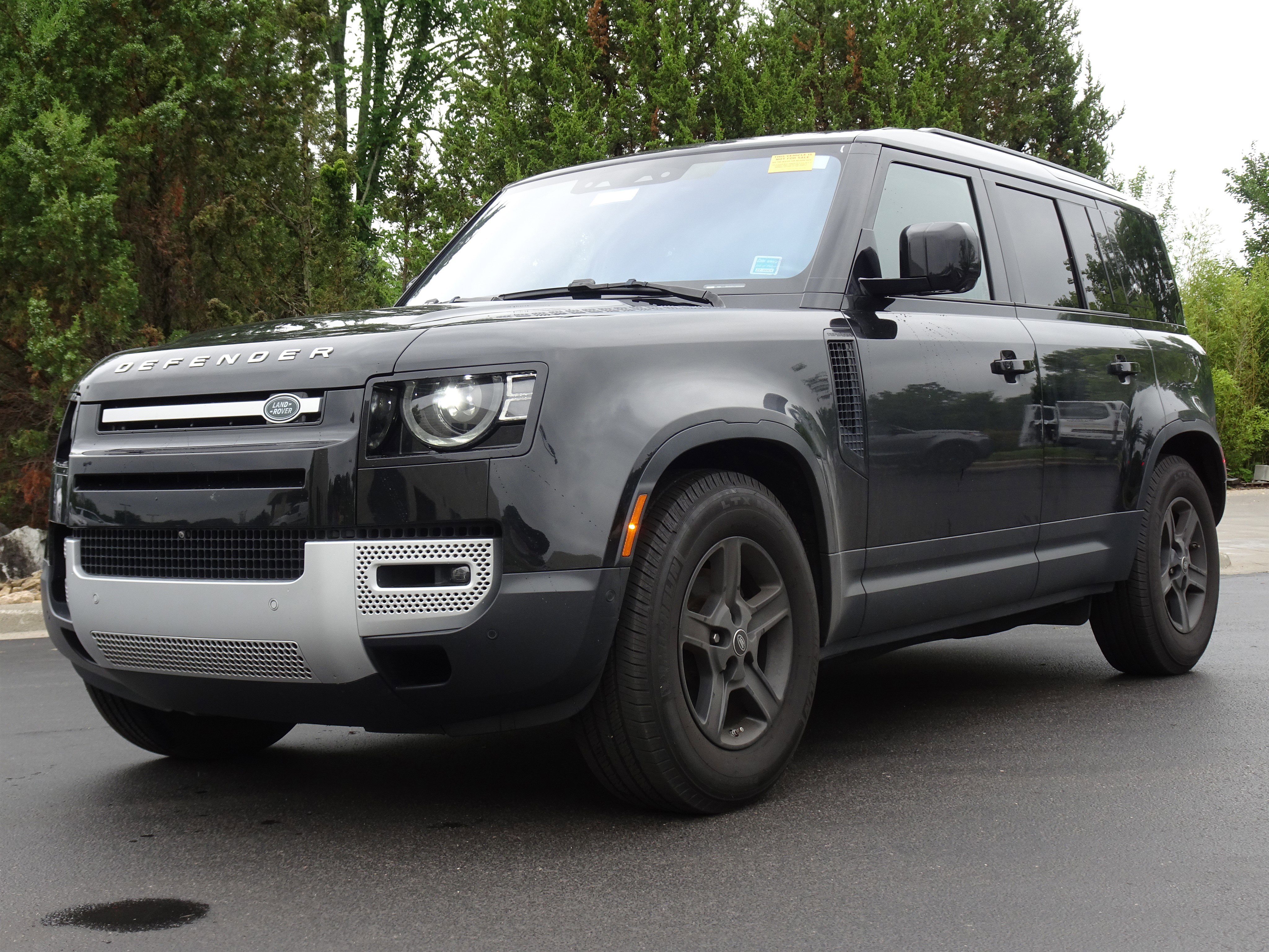 Used 2021 Land Rover Defender 110 S AWD/4WD image 2