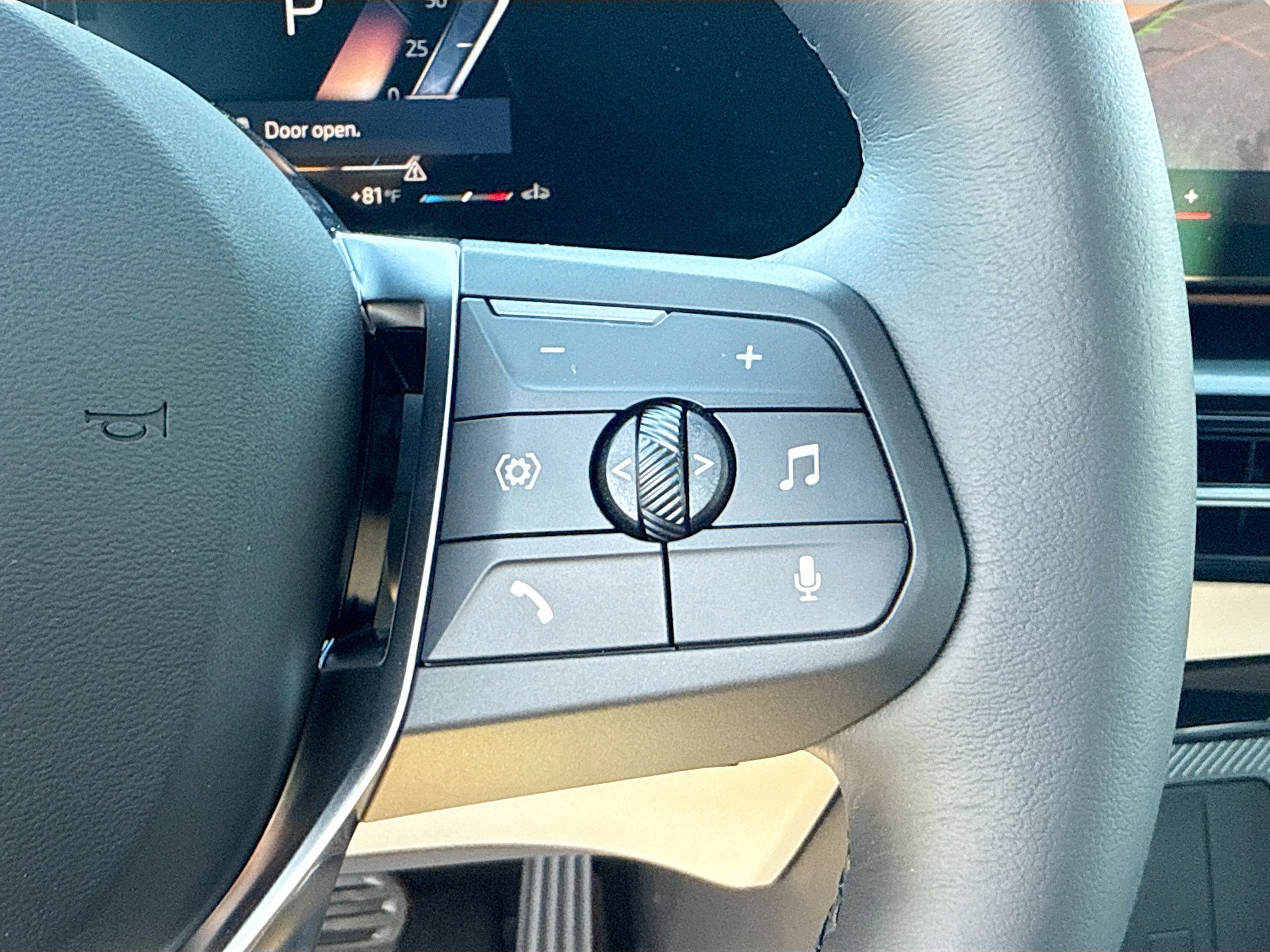 New 2026 BMW X1 xDrive28i w/ Technology Package image 39