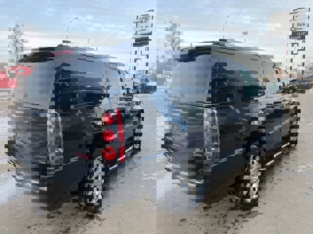 Used 2012 GMC Yukon XL Denali image 6