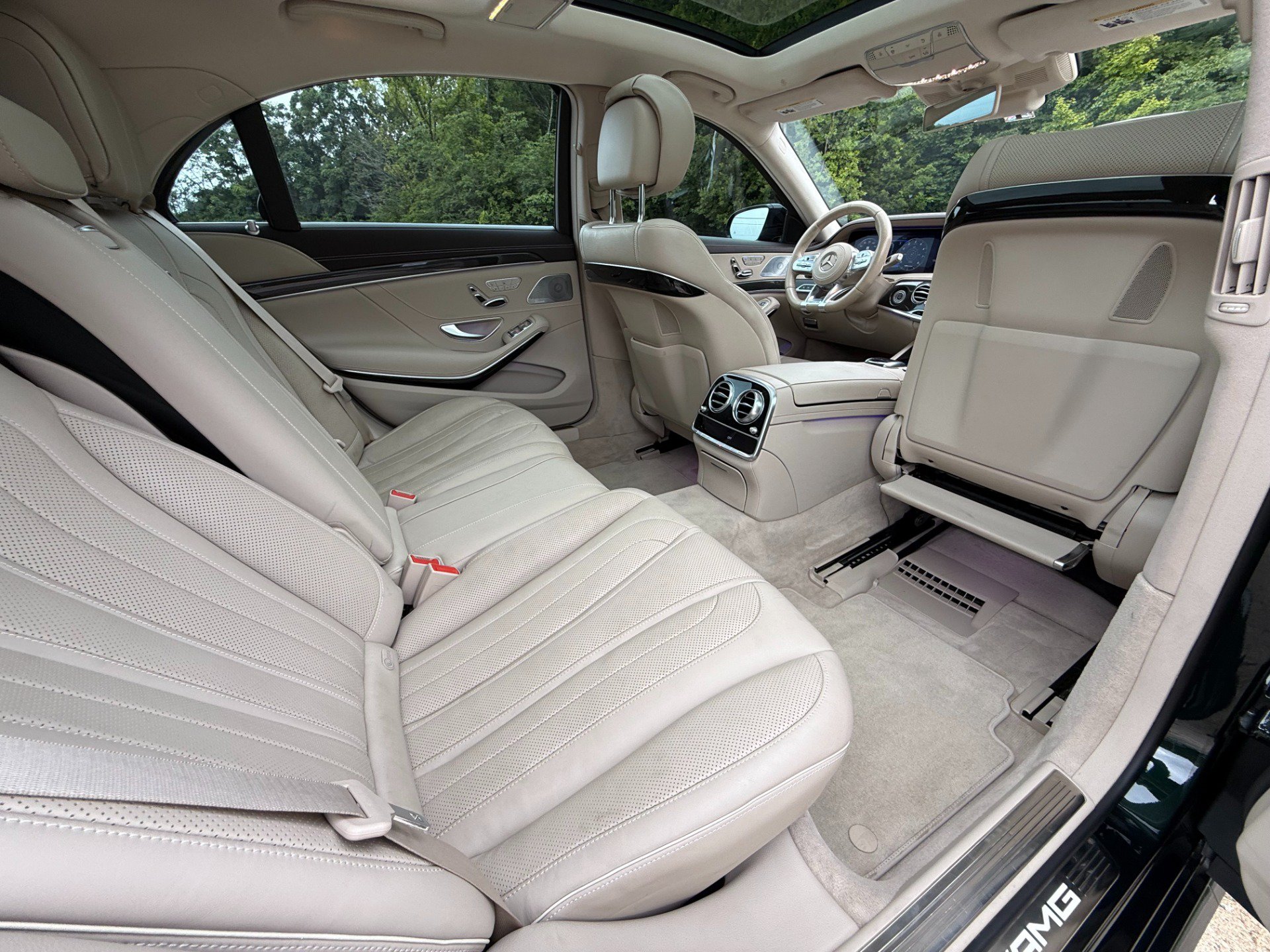 Used 2019 Mercedes-Benz S 63 AMG S 4MATIC Sedan image 31