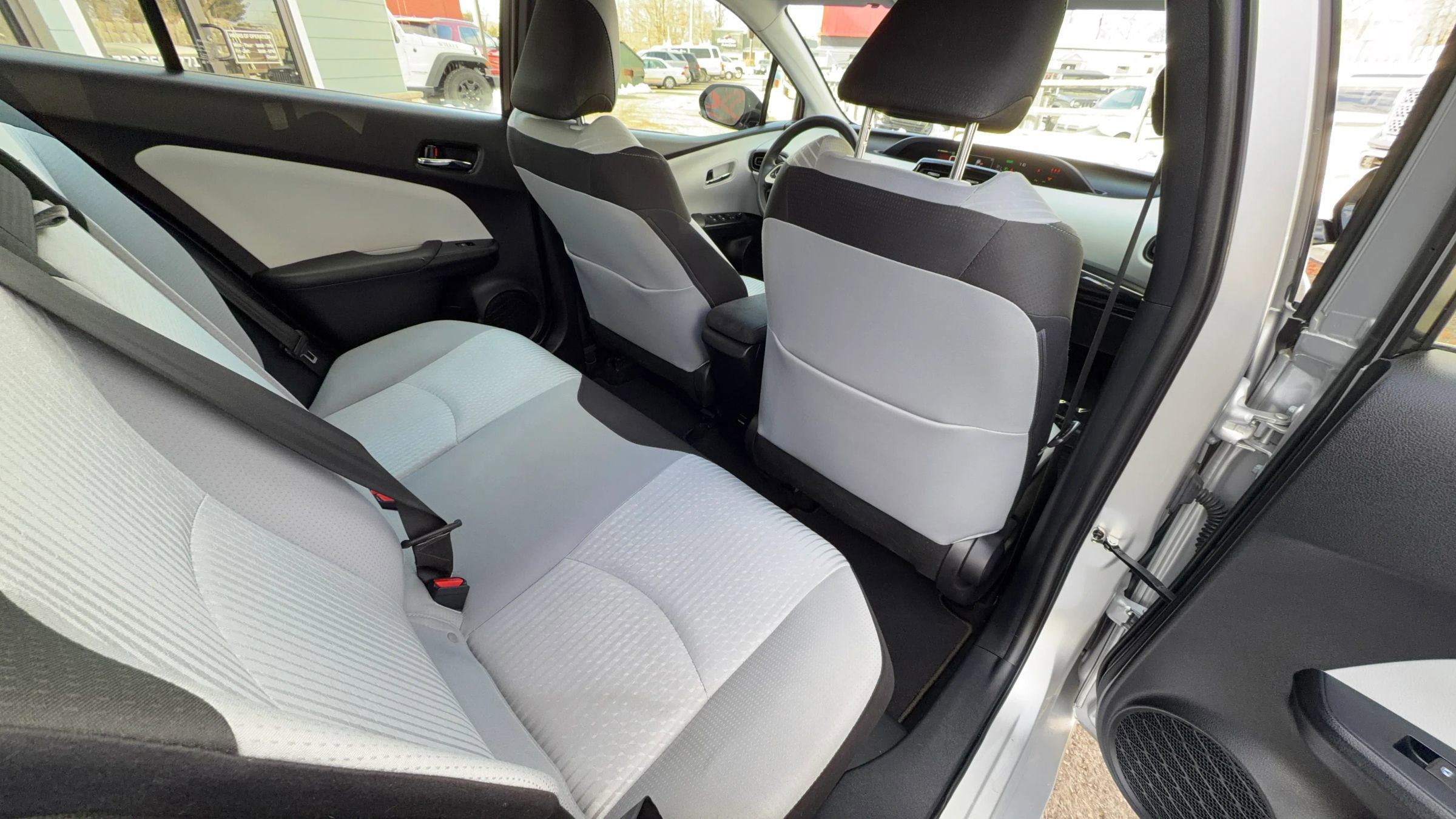 Used 2017 Toyota Prius Two w/ Prius Two Safety Plus Package image 21