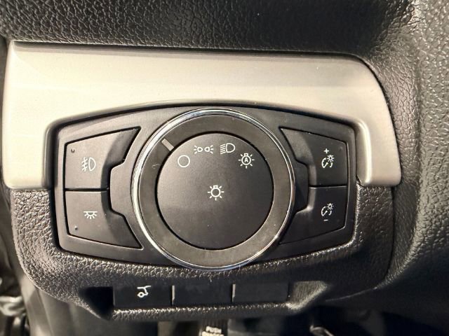 Used 2017 Ford Explorer XLT w/ Equipment Group 201A image 17