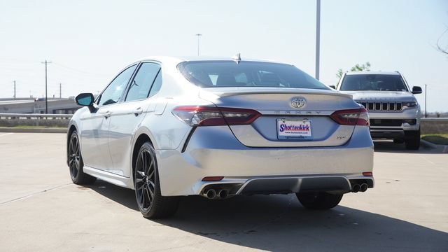 Used 2024 Toyota Camry XSE FWD image 7