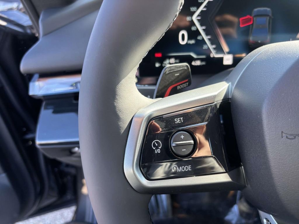 New 2026 BMW 550e xDrive image 12