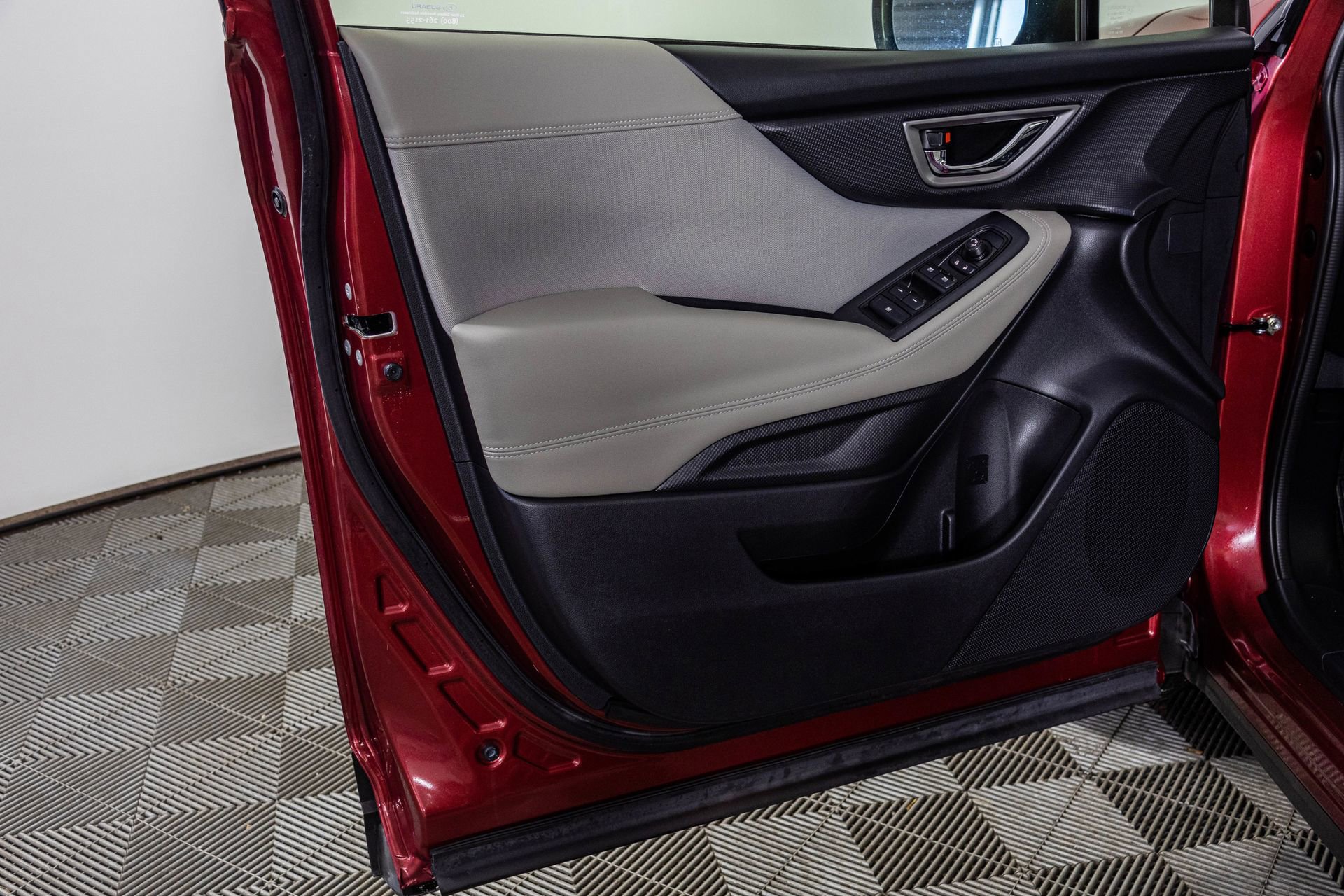 Used 2023 Subaru Forester Premium image 36