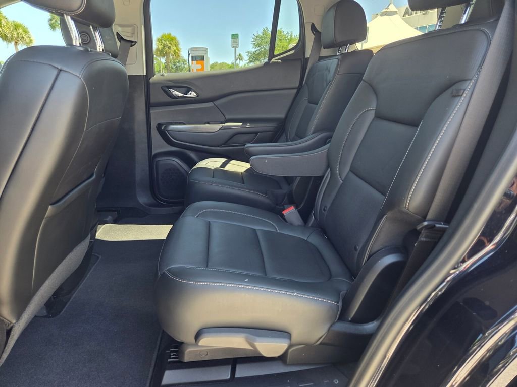 Used 2022 GMC Acadia SLT w/ Elevation Edition FWD image 26
