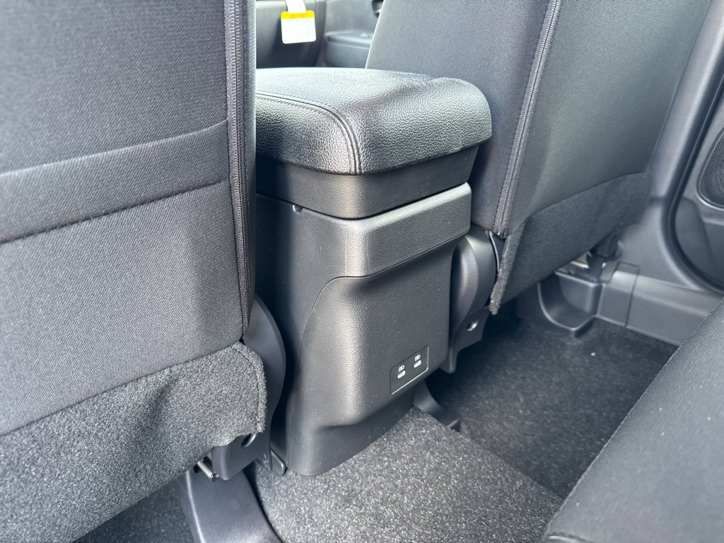 New 2027 Mitsubishi Outlander Sport LE FWD image 27
