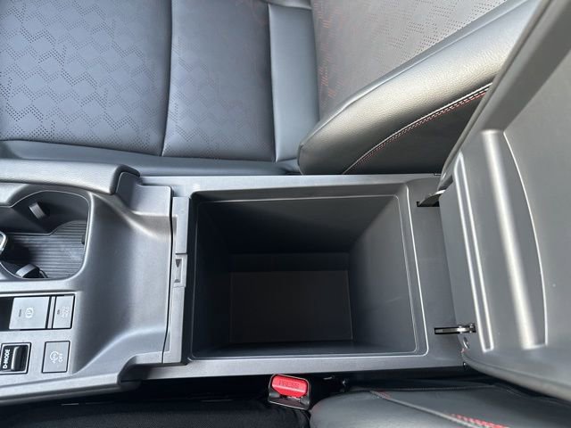 Certified 2026 Nissan Sentra SR w/ SR Premium Package FWD image 23