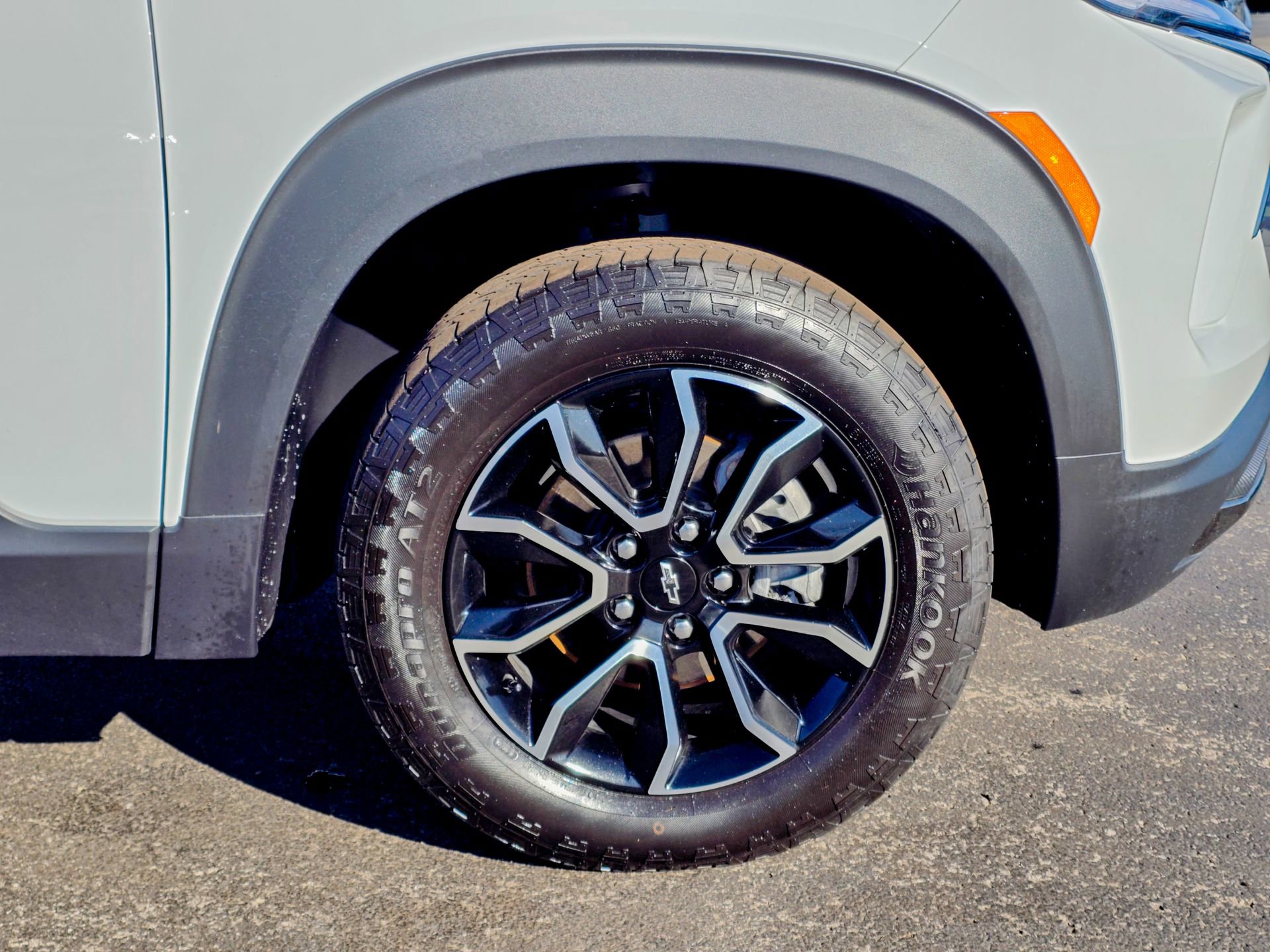 Used 2024 Chevrolet TrailBlazer ACTIV w/ Convenience Package image 18