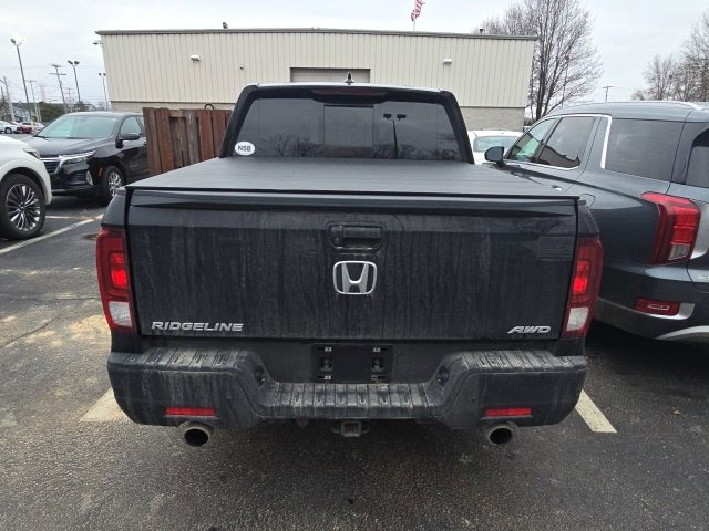 Used 2021 Honda Ridgeline Black Edition image 6