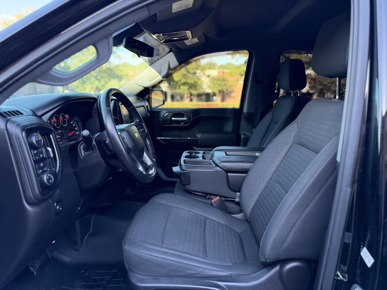 Used 2020 Chevrolet Silverado 1500 LT w/ All-Star Edition AWD/4WD image 14