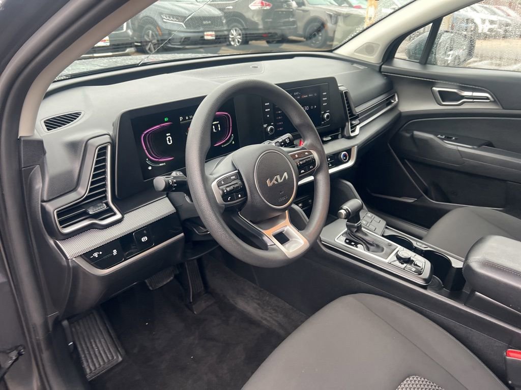 Certified 2023 Kia Sportage LX image 6