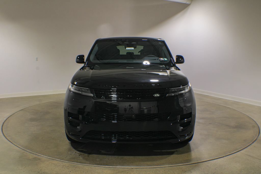 New 2026 Land Rover Range Rover Sport Dynamic SE AWD/4WD image 2