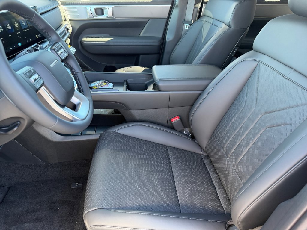 New 2027 Hyundai Santa Fe SEL FWD image 10