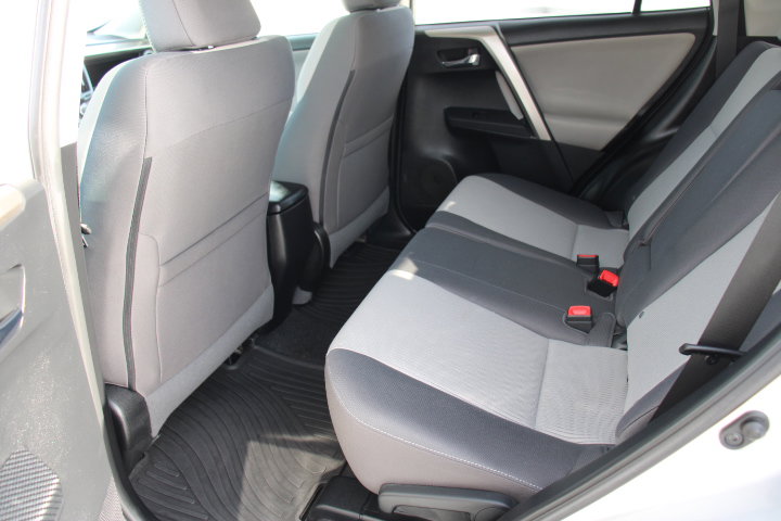Used 2015 Toyota RAV4 XLE image 13