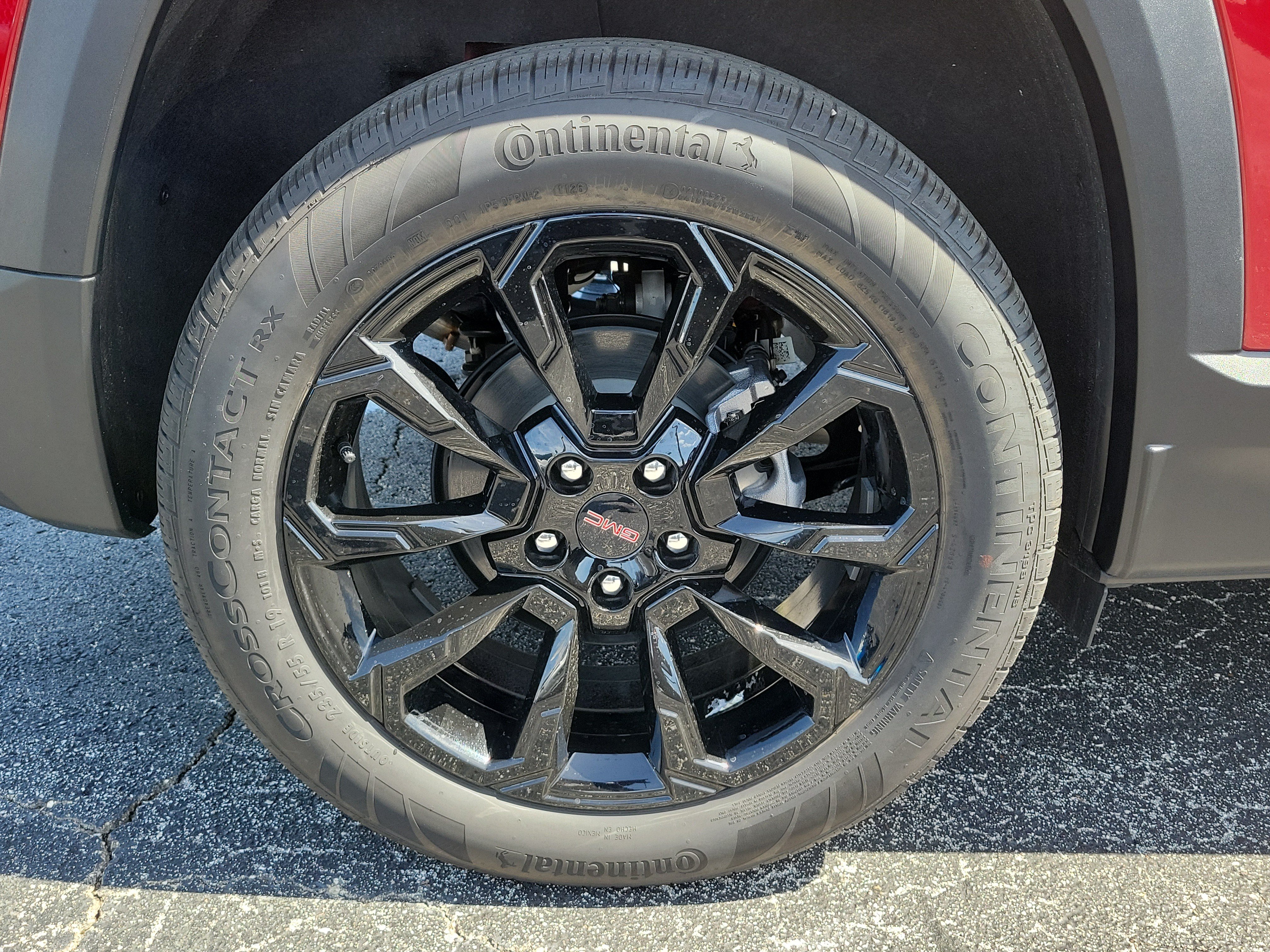 Used 2026 GMC Terrain Elevation w/ Elevation Premium Package FWD image 9