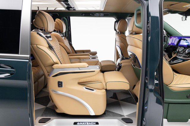 Used 2022 Mercedes-Benz Metris Passenger image 38