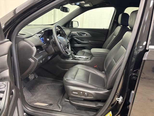 Used 2023 Chevrolet Traverse LT w/ LPO, Floor Liner Package image 18