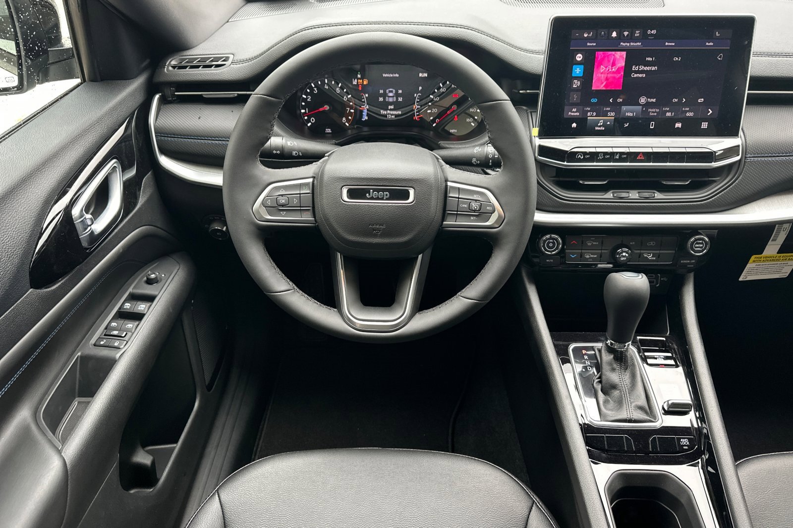 New 2026 Jeep Compass Latitude image 15