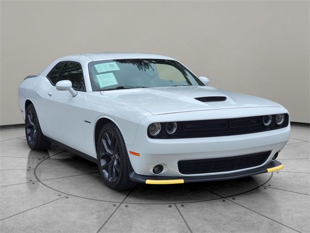 Certified 2022 Dodge Challenger R/T w/ Blacktop Package image 14