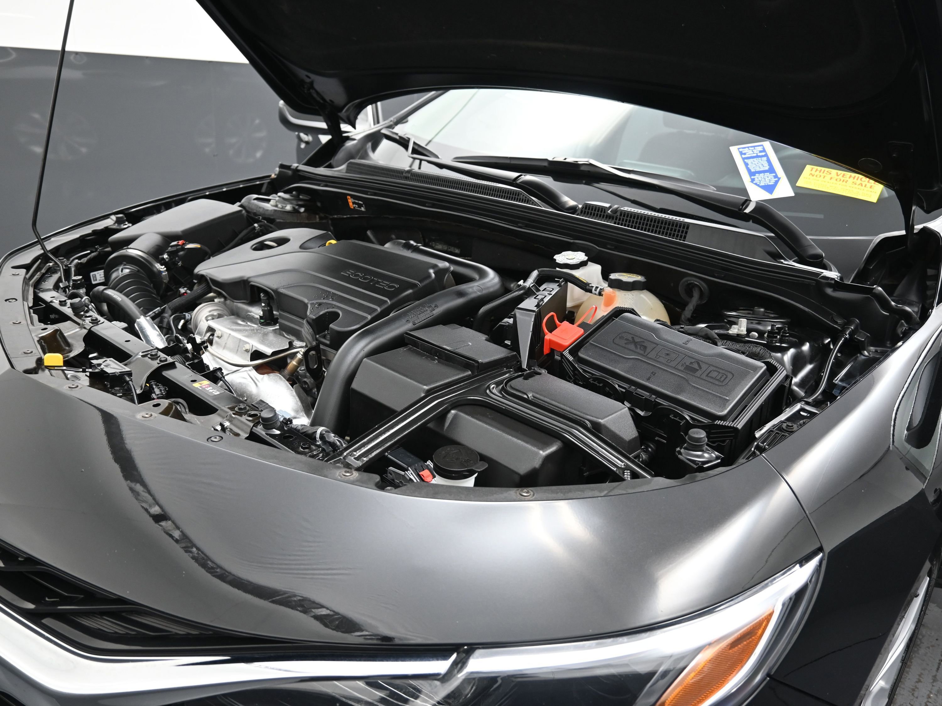 Used 2025 Chevrolet Malibu LT image 30