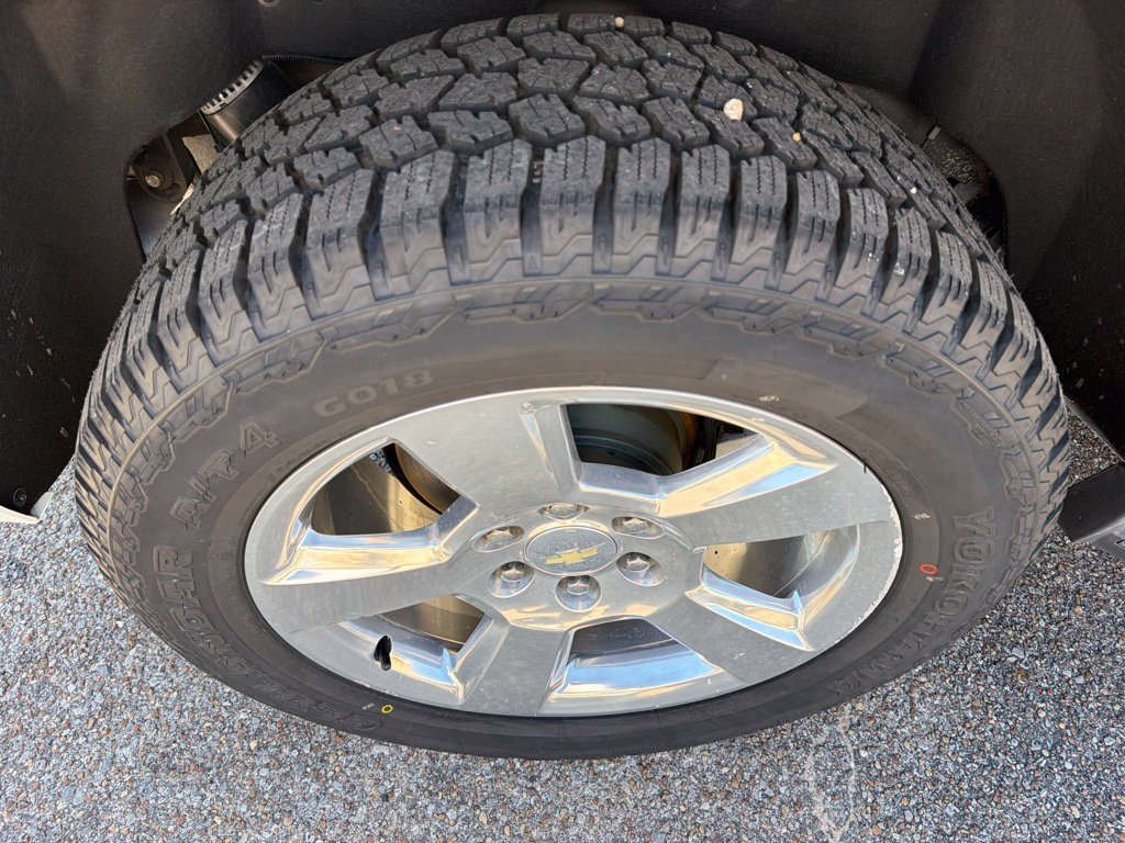 Used 2018 Chevrolet Tahoe Premier RWD image 11