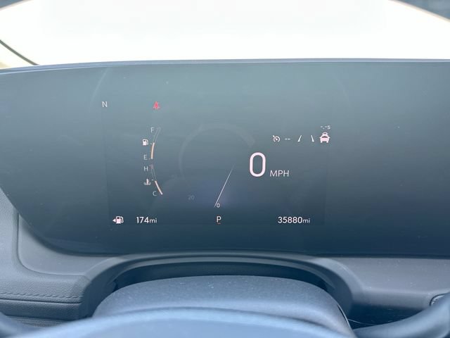 Used 2024 Buick Encore GX Preferred AWD/4WD image 17