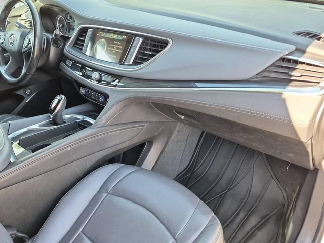 Used 2018 Buick Enclave Essence w/ Trailering Package AWD/4WD image 29