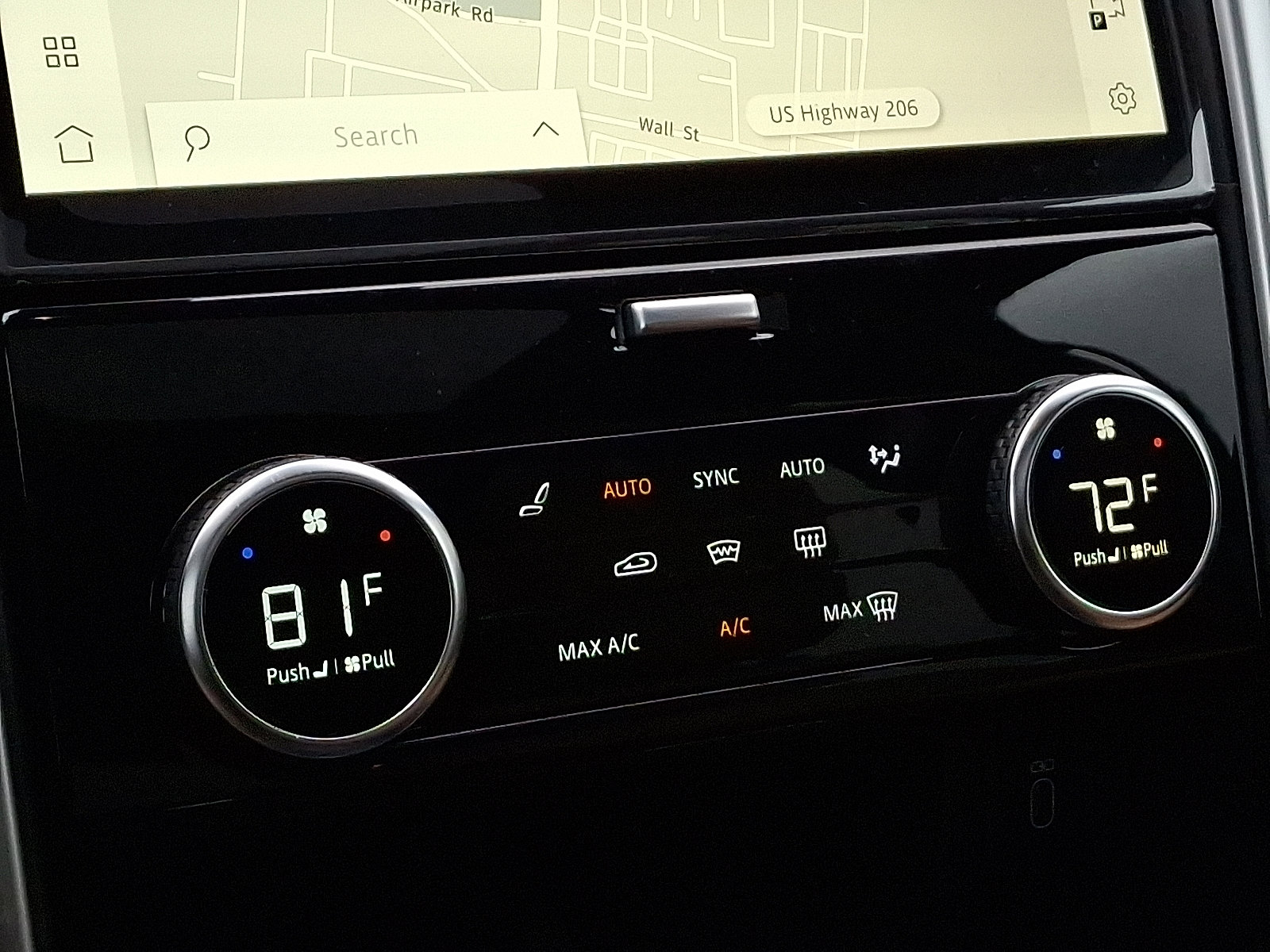 New 2026 Land Rover Discovery Limited Edition image 14