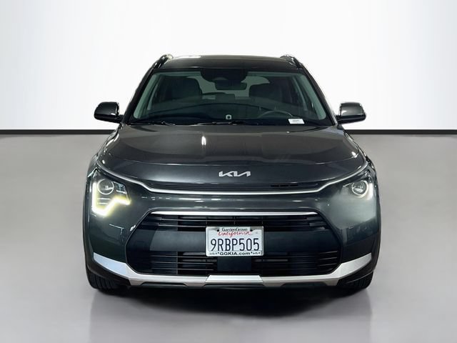 Used 2025 Kia Niro EX FWD image 2