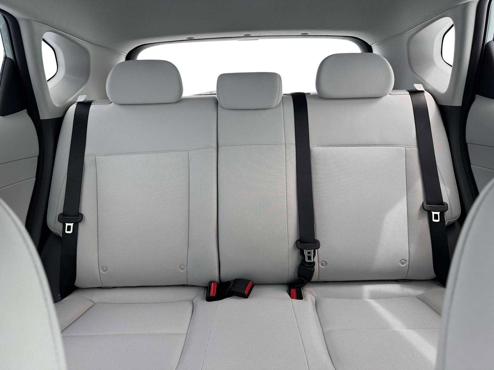 New 2026 Hyundai Kona SE image 16