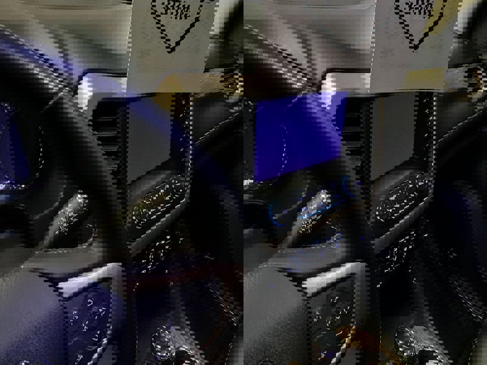 Used 2019 GMC Acadia Denali w/ Technology Package image 9