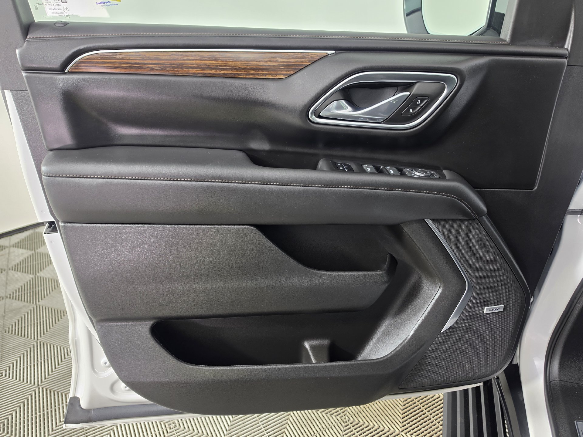 Used 2023 Chevrolet Tahoe High Country AWD/4WD image 5