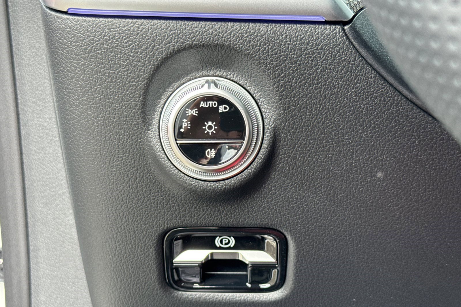 New 2026 Mercedes-Benz CLE 450 4MATIC Coupe image 18