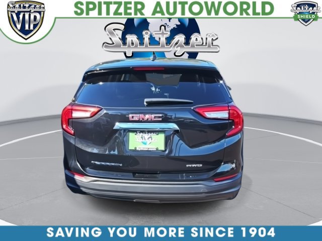 Used 2024 GMC Terrain SLE AWD/4WD image 14