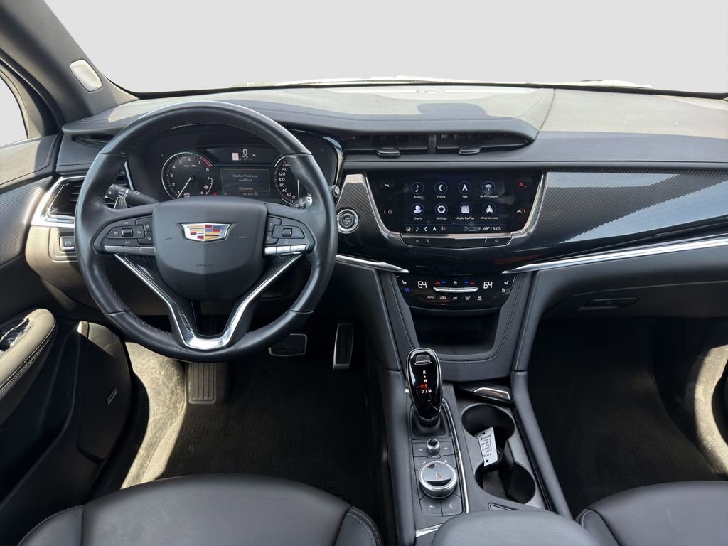 Used 2024 Cadillac XT6 Sport AWD/4WD image 14
