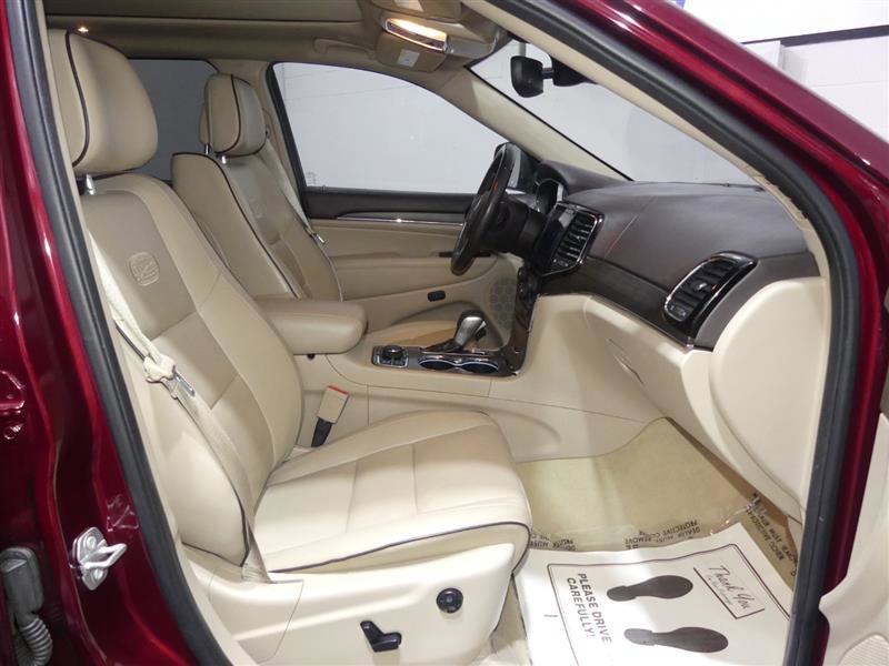 Used 2020 Jeep Grand Cherokee Overland image 23