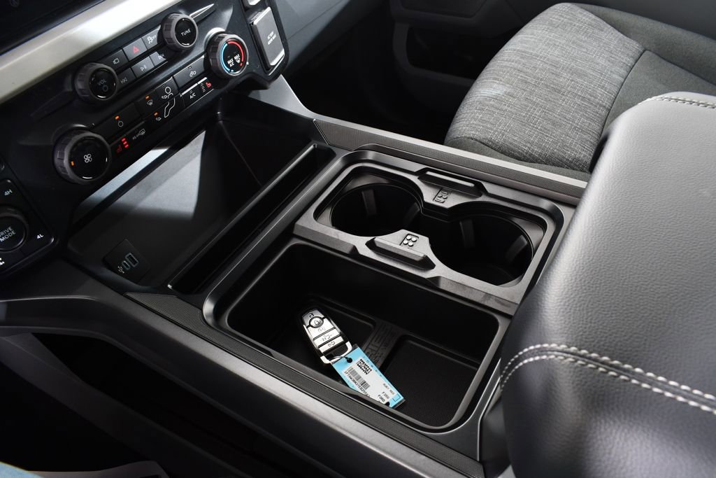 New 2026 Ford F350 XLT w/ XLT Premium Package image 29