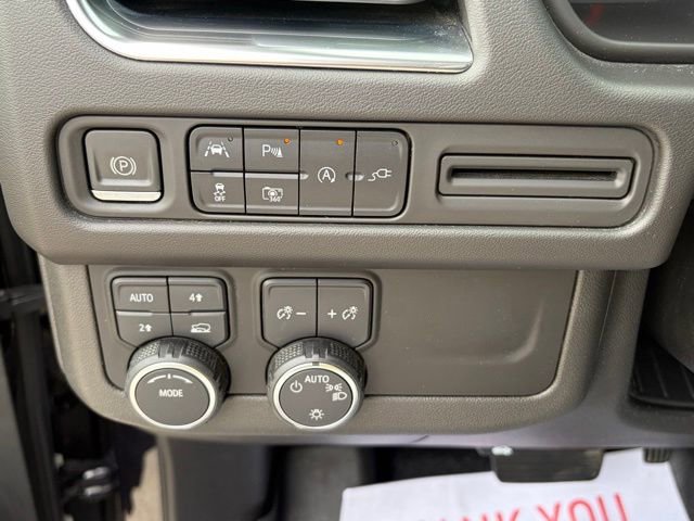 Used 2022 Chevrolet Tahoe RST w/ Luxury Package image 24