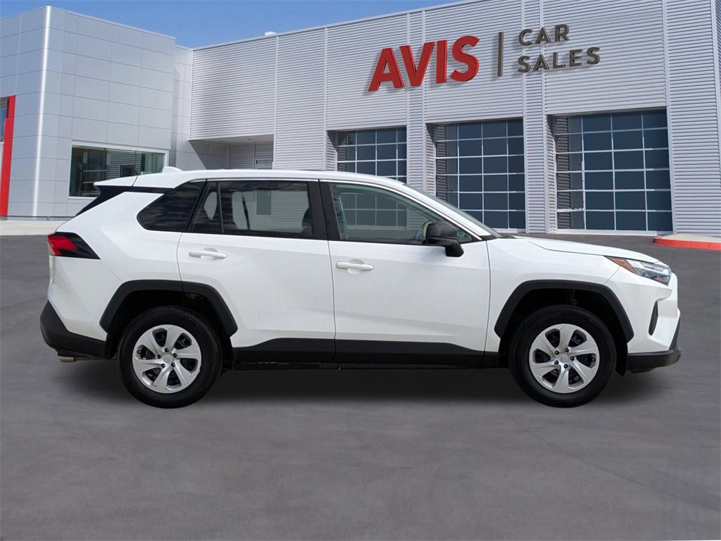 Used 2024 Toyota RAV4 LE image 5