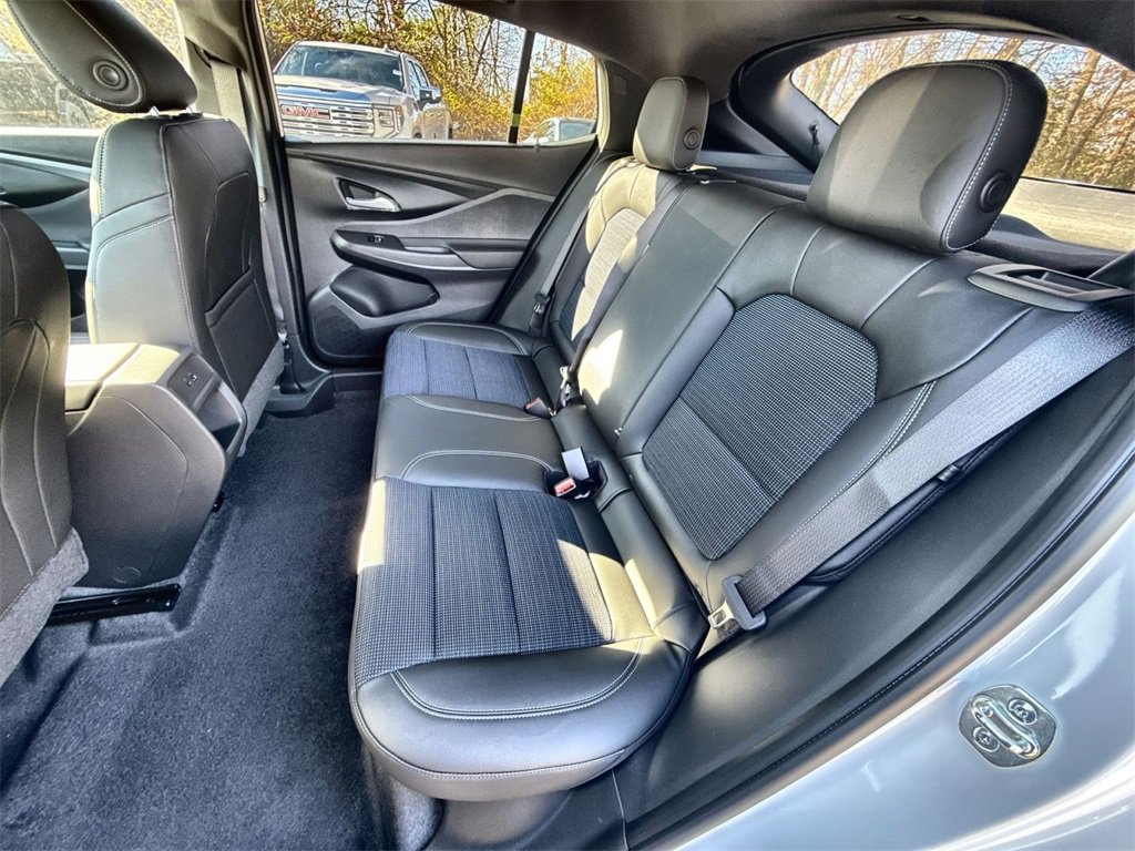 New 2026 Buick Envista Preferred image 23