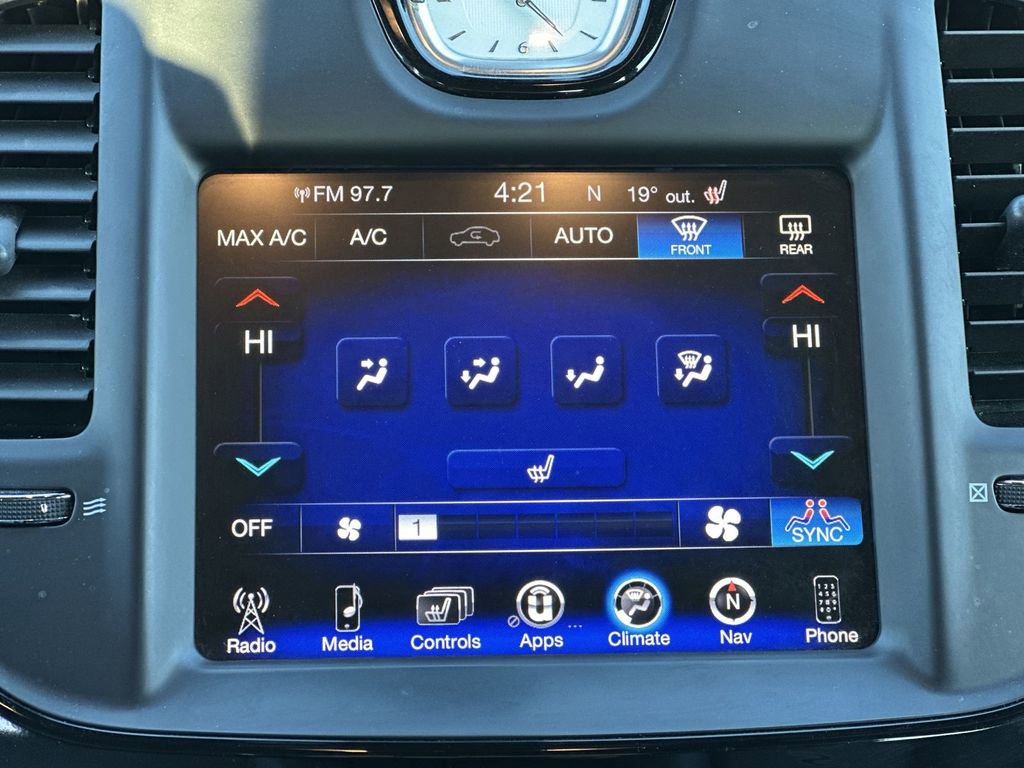 Used 2016 Chrysler 300 S image 15